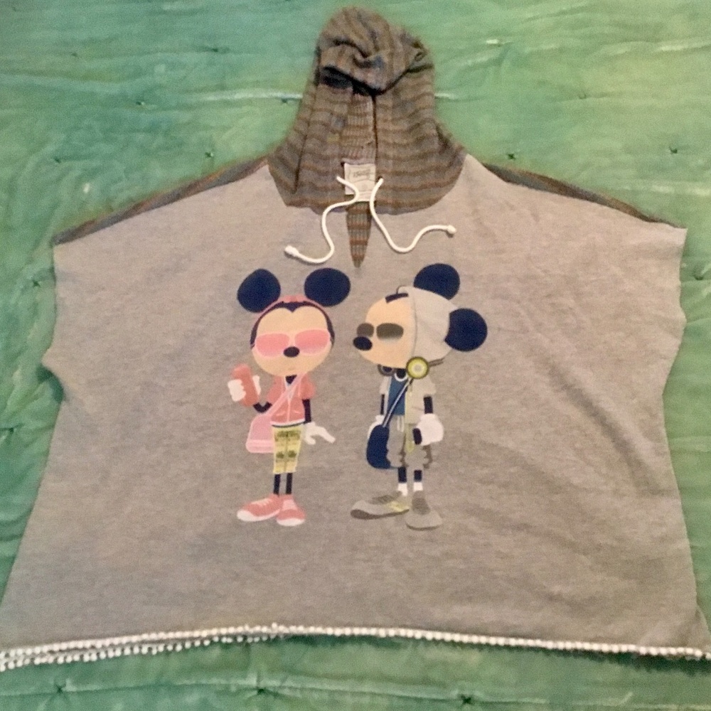 Disney Boutique Womens Poncho Shirt Size L Oversized Gray Mickey Minnie Hoodie!